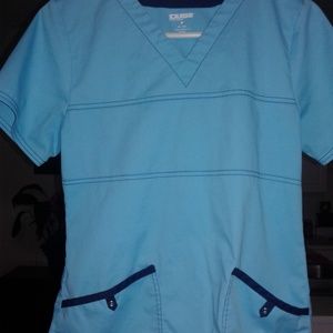 Small scrub set
